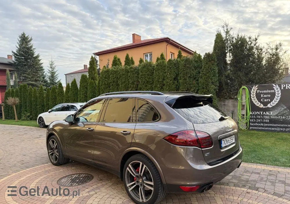 PORSCHE Cayenne S Diesel