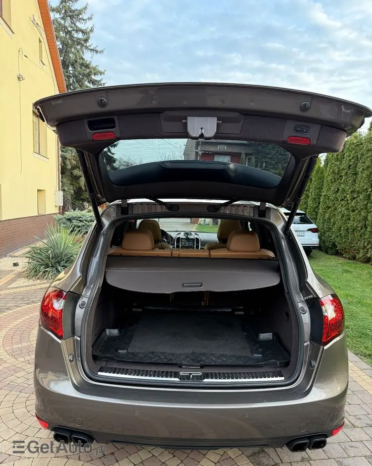 PORSCHE Cayenne S Diesel