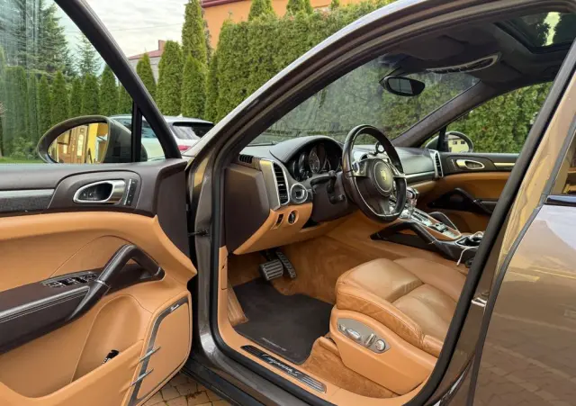 PORSCHE Cayenne S Diesel