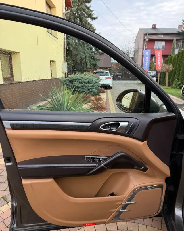 PORSCHE Cayenne S Diesel