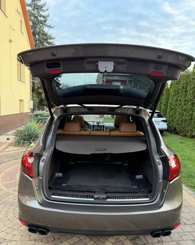 PORSCHE Cayenne S Diesel