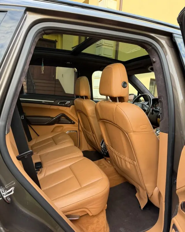 PORSCHE Cayenne S Diesel