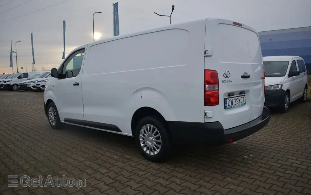 TOYOTA PROACE 2.0 D-4D LONG 3,1T ACTIVE 