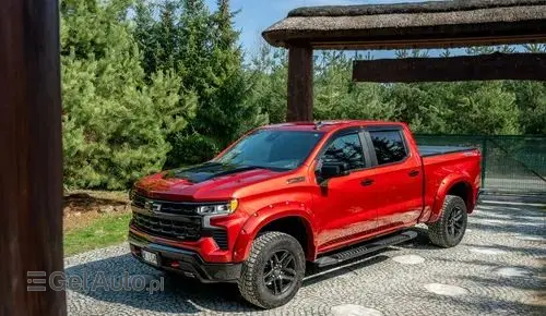 CHEVROLET Silverado 