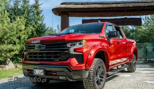 CHEVROLET Silverado 