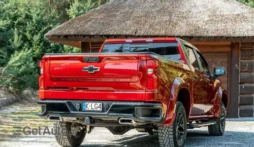 CHEVROLET Silverado 