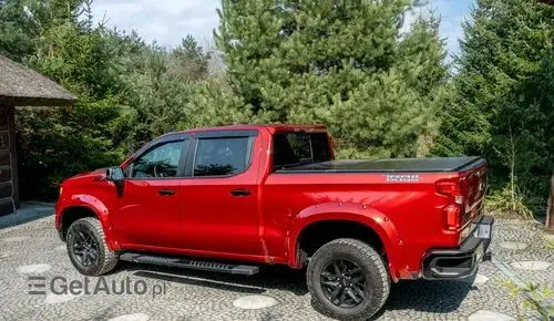 CHEVROLET Silverado 
