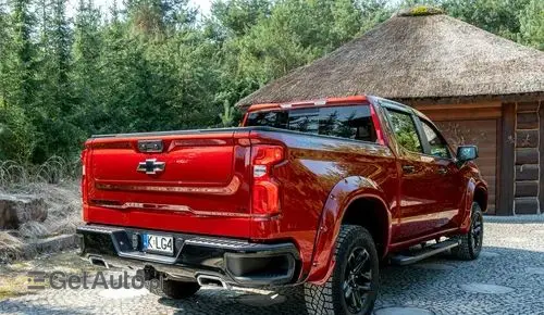 CHEVROLET Silverado 