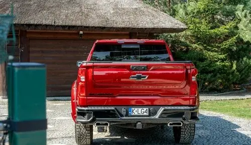 CHEVROLET Silverado 