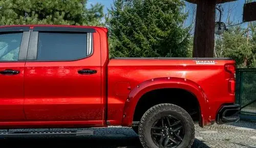 CHEVROLET Silverado 