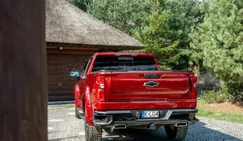 CHEVROLET Silverado 