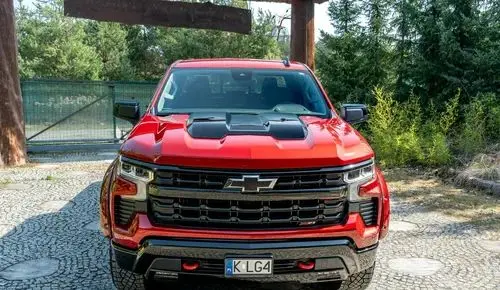 CHEVROLET Silverado 