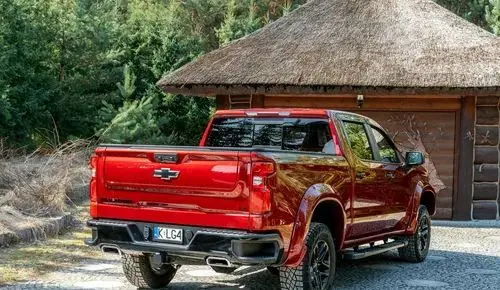 CHEVROLET Silverado 