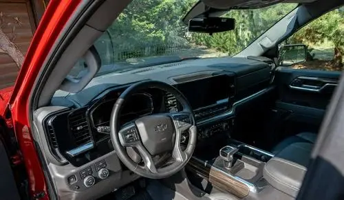 CHEVROLET Silverado 