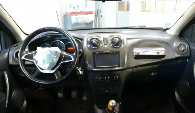 DACIA Sandero 