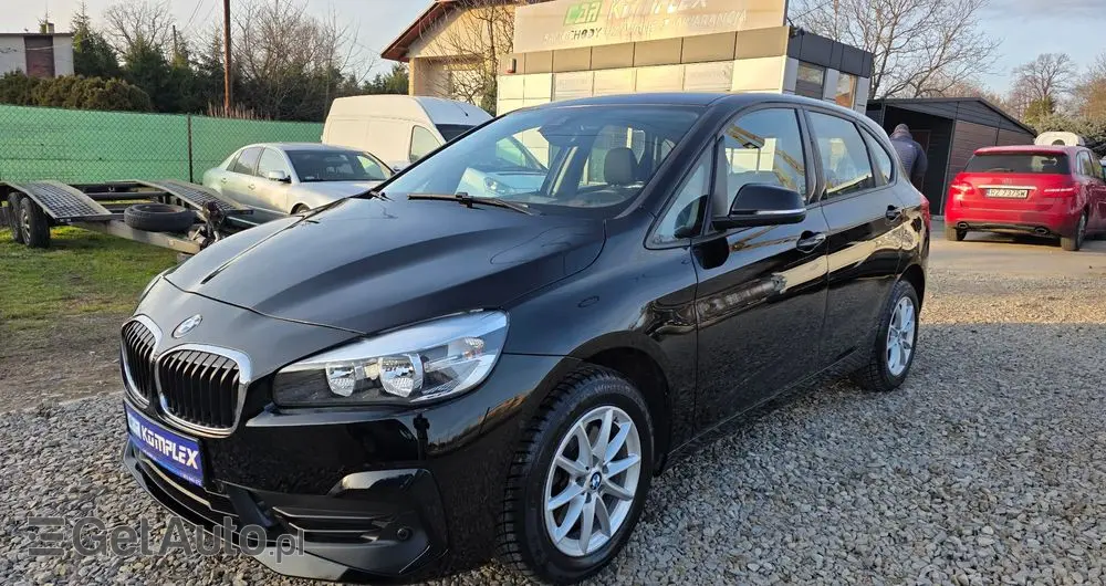 BMW Seria 2 218d Advantage