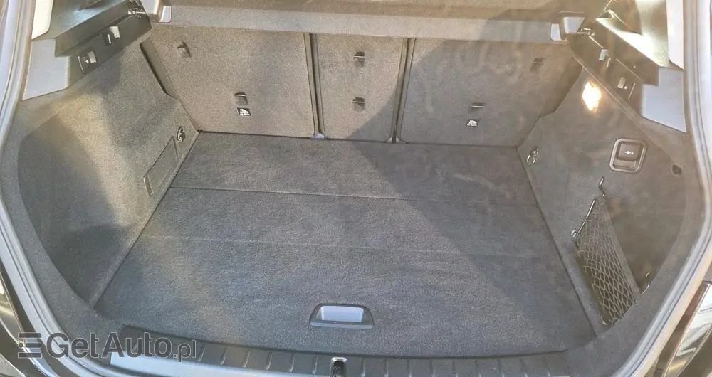 BMW Seria 2 218d Advantage