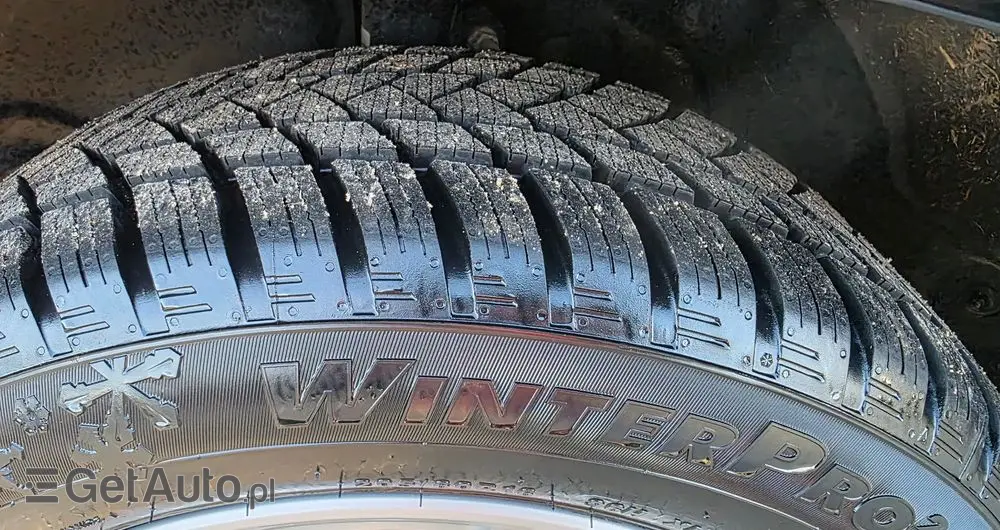 BMW Seria 2 218d Advantage