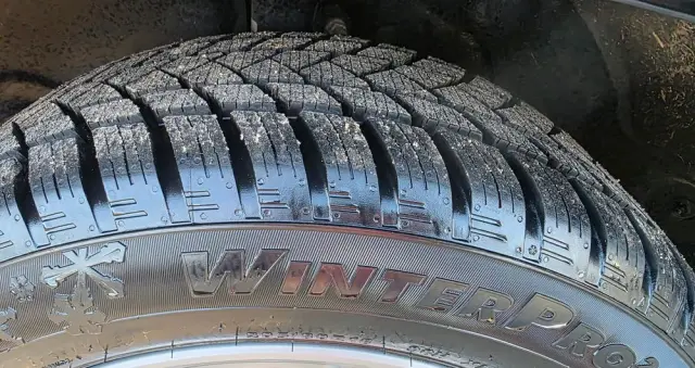 BMW Seria 2 218d Advantage