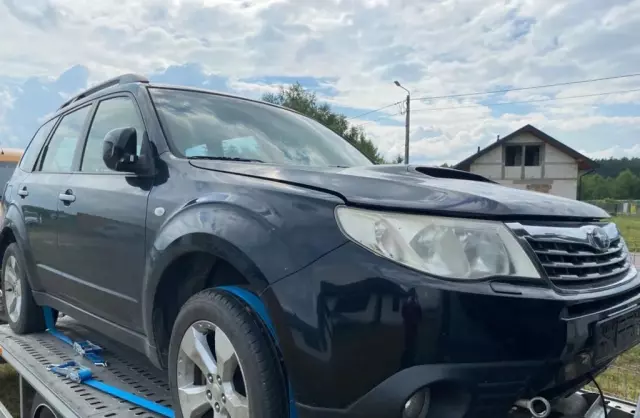 SUBARU Forester 