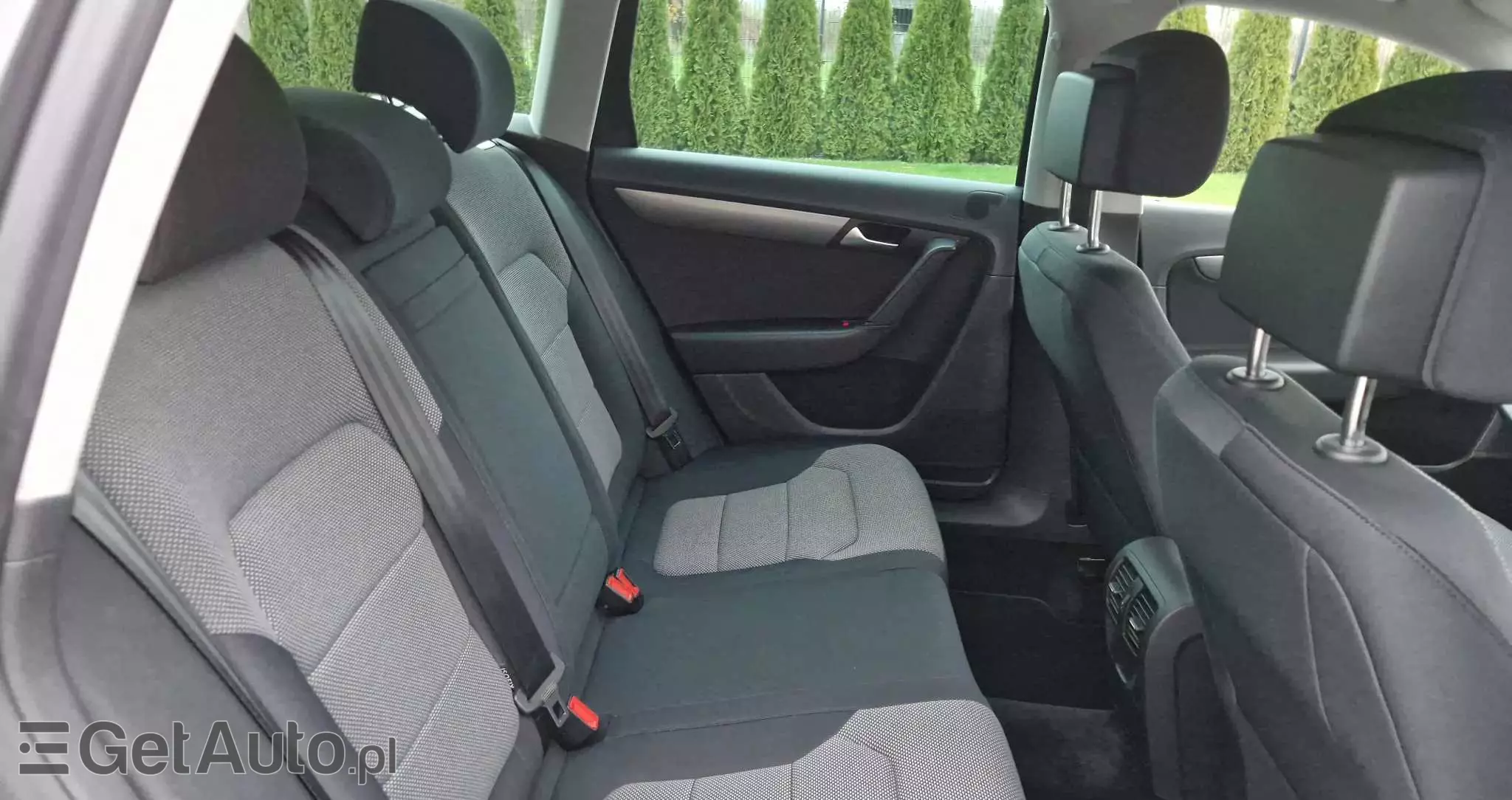 VOLKSWAGEN Passat Variant 2.0 Blue TDI SCR Comfortline