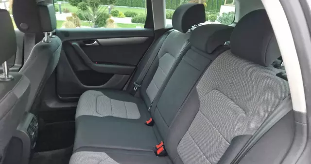 VOLKSWAGEN Passat Variant 2.0 Blue TDI SCR Comfortline