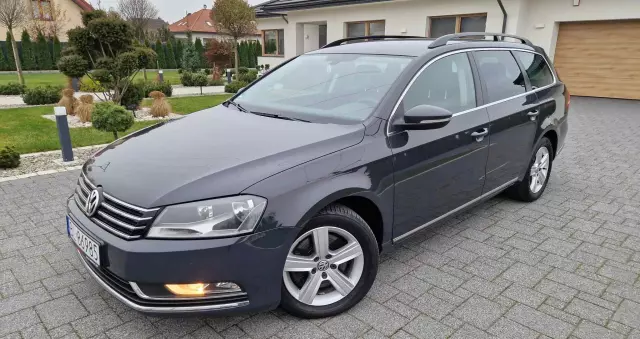 VOLKSWAGEN Passat Variant 2.0 Blue TDI SCR Comfortline