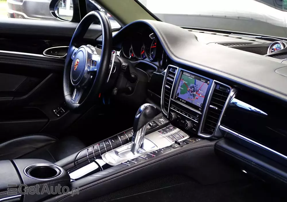 PORSCHE Panamera Diesel Edition