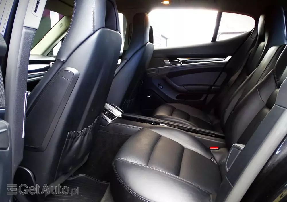 PORSCHE Panamera Diesel Edition