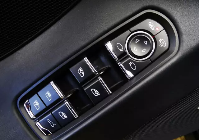 PORSCHE Panamera Diesel Edition