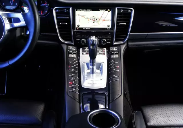 PORSCHE Panamera Diesel Edition