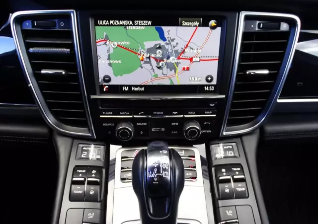 PORSCHE Panamera Diesel Edition