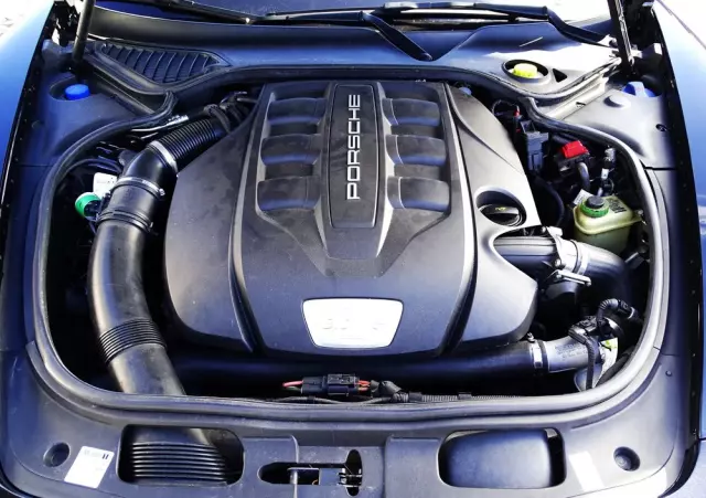 PORSCHE Panamera Diesel Edition