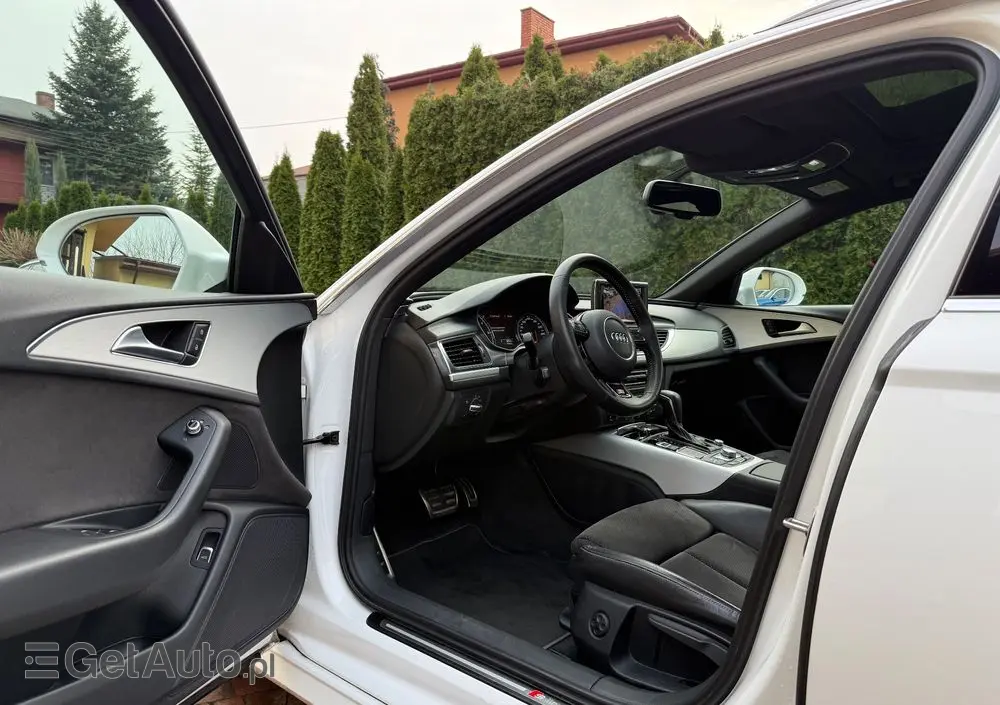 AUDI A6 Avant 2.0 TDI Ultra DPF S tronic