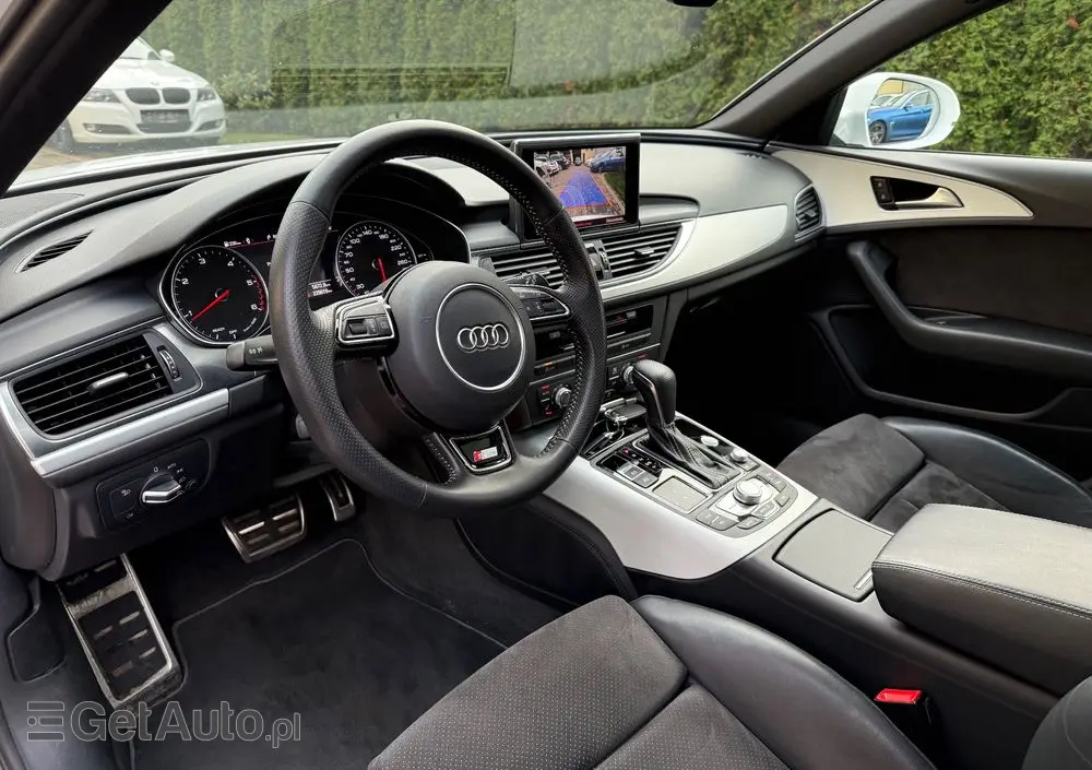 AUDI A6 Avant 2.0 TDI Ultra DPF S tronic