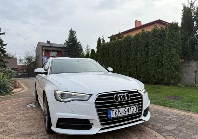 AUDI A6 Avant 2.0 TDI Ultra DPF S tronic