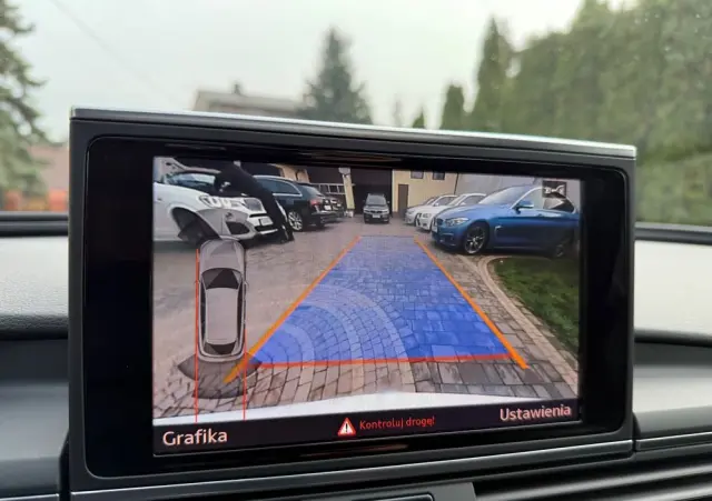 AUDI A6 Avant 2.0 TDI Ultra DPF S tronic