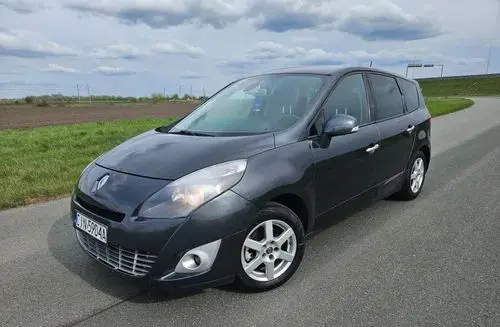 RENAULT Grand Scenic 