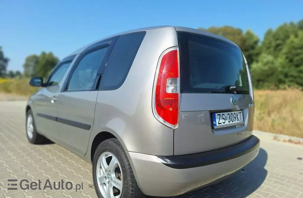 SKODA Roomster 