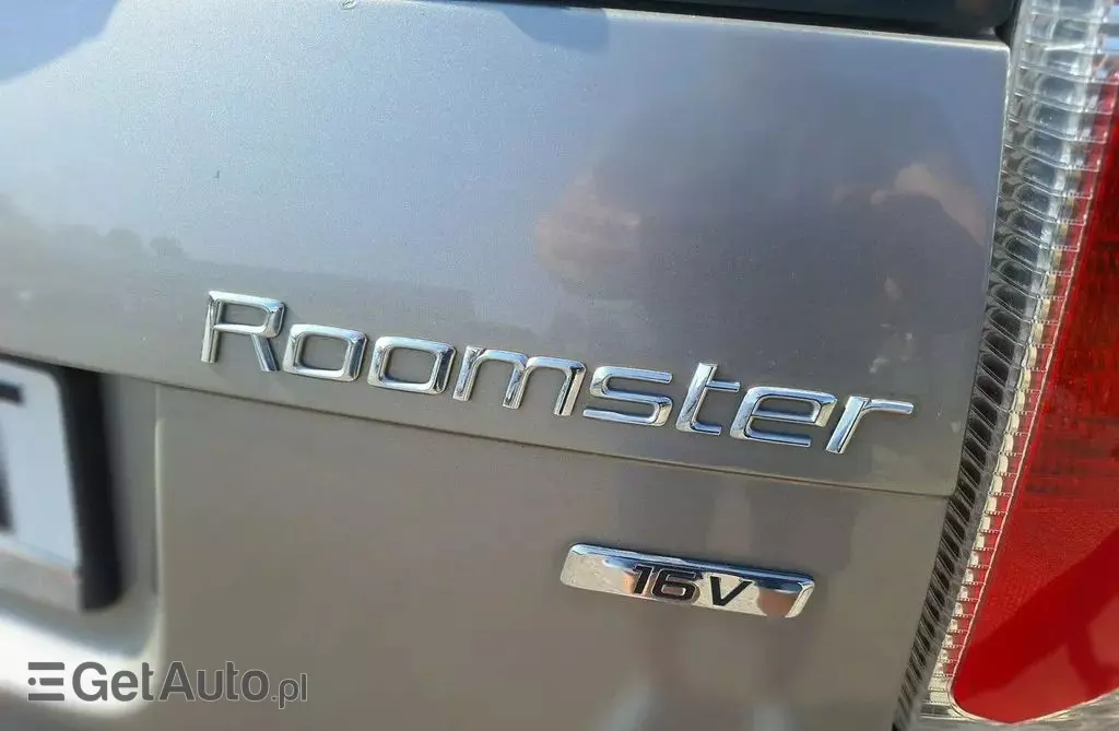 SKODA Roomster 