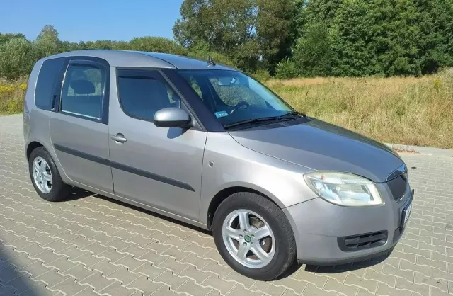 SKODA Roomster 