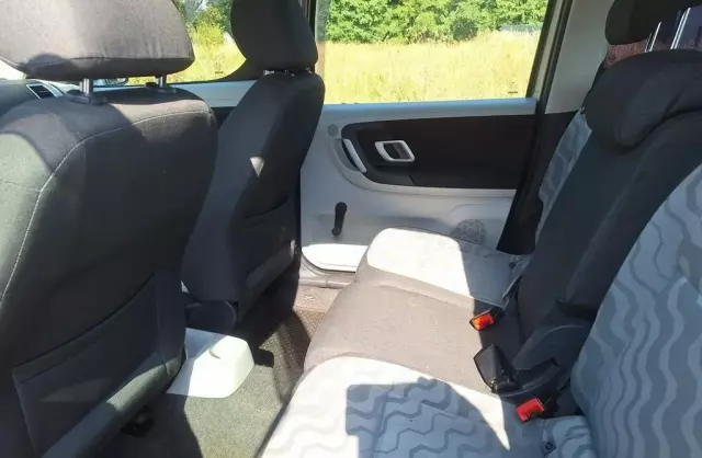SKODA Roomster 