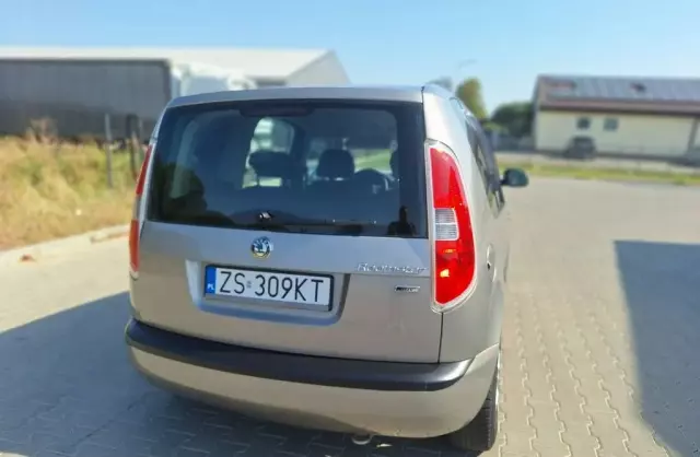 SKODA Roomster 