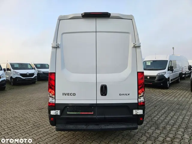 IVECO Daily 35S16H V L H3