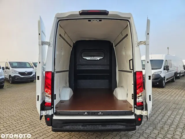 IVECO Daily 35S16H V L H3