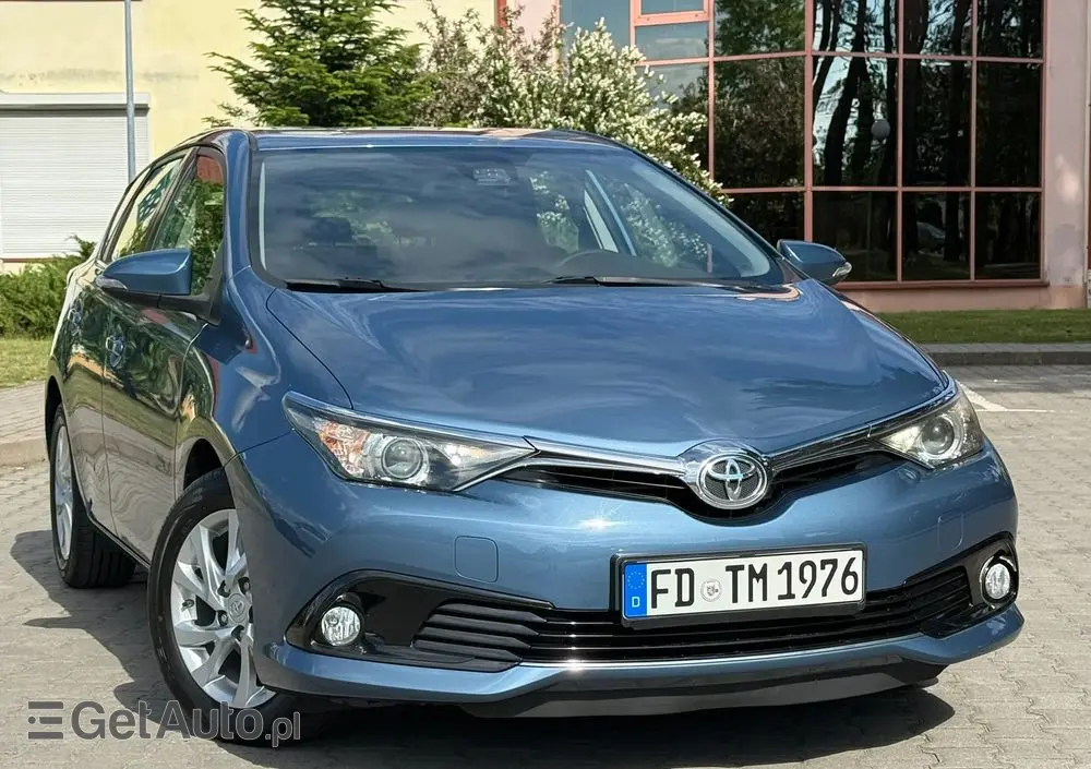 TOYOTA Auris 1.2 Turbo Edition S+