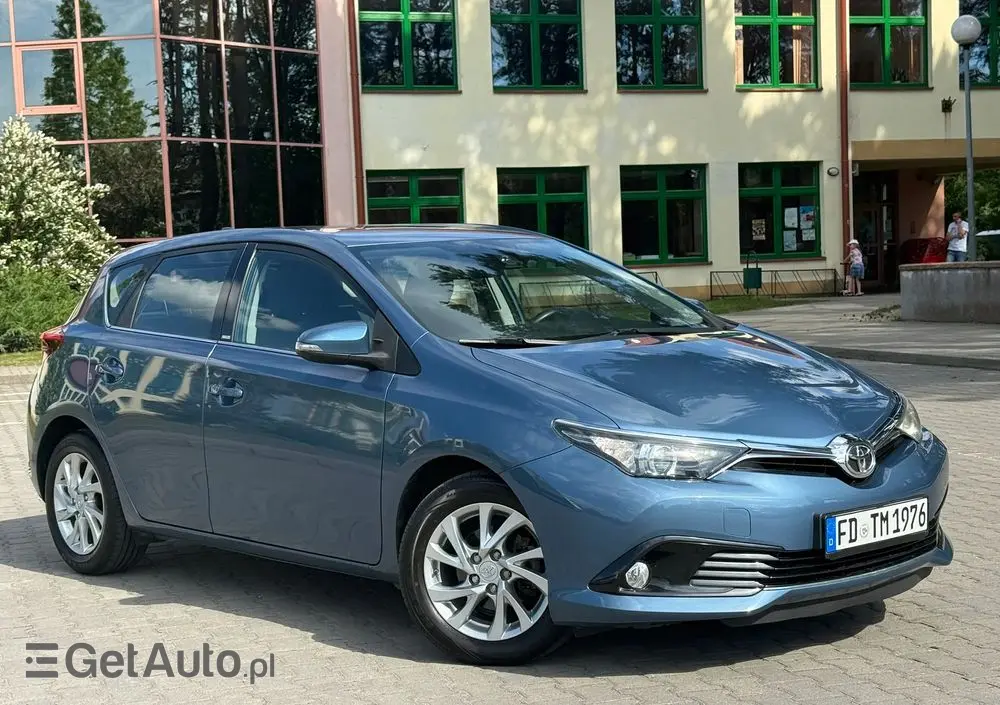 TOYOTA Auris 1.2 Turbo Edition S+