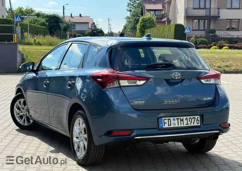 TOYOTA Auris 1.2 Turbo Edition S+