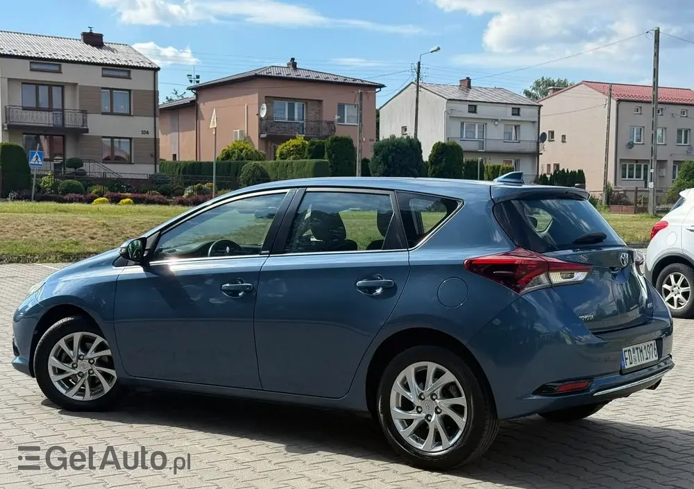 TOYOTA Auris 1.2 Turbo Edition S+