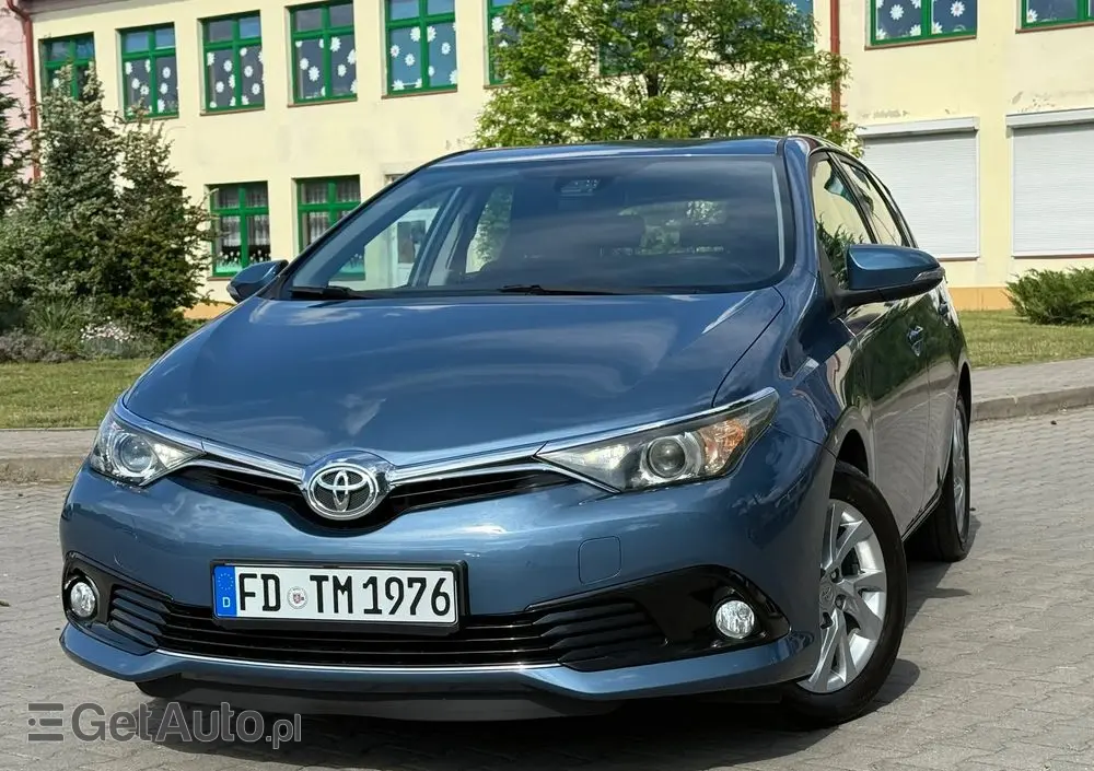 TOYOTA Auris 1.2 Turbo Edition S+